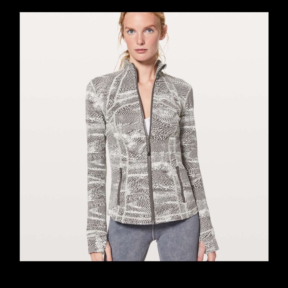 NWOT lululemon define jacket
